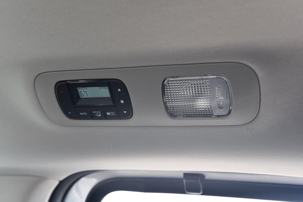 Honda Odyssey Vehicle Image 25