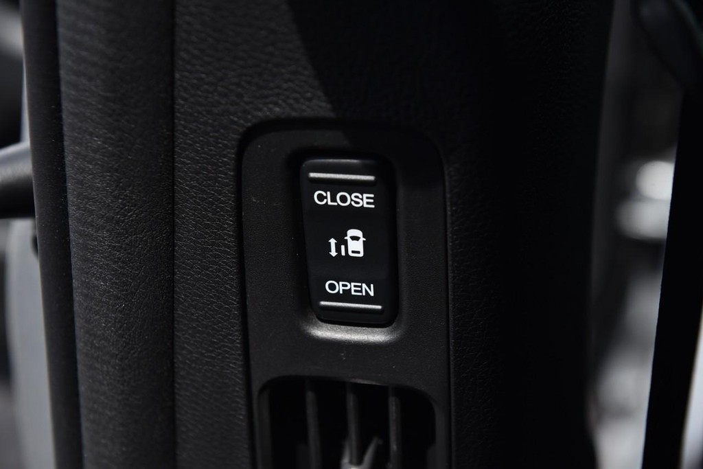 Honda Odyssey Vehicle Image 28