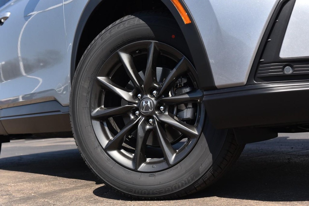 Honda CR-V Vehicle Image 03