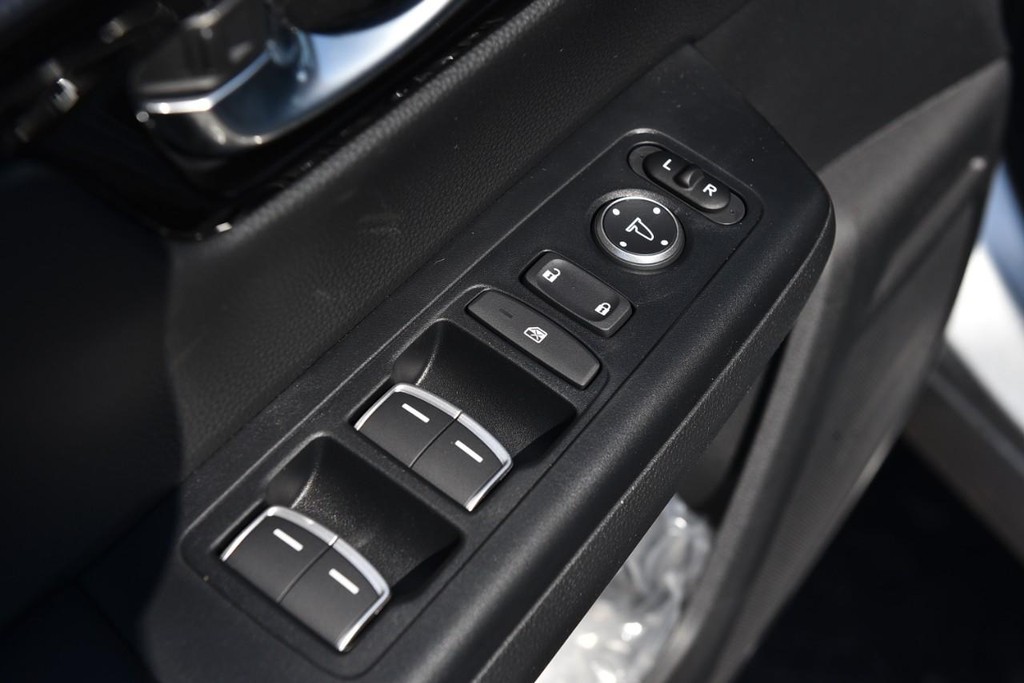 Honda CR-V Vehicle Image 08