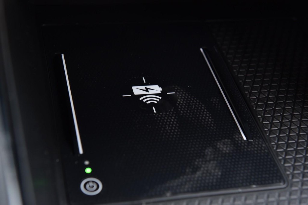 Honda CR-V Vehicle Image 18