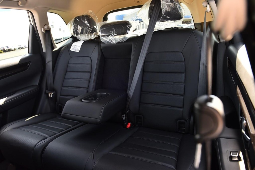 Honda CR-V Vehicle Image 25