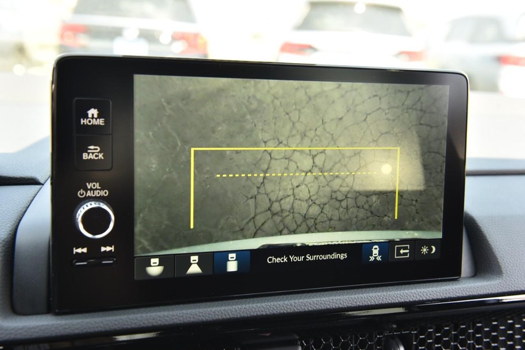 Honda CR-V Hybrid Vehicle Image 14