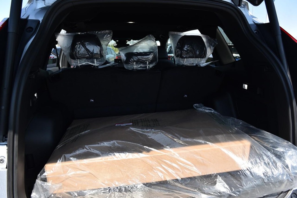 Honda CR-V Hybrid Vehicle Image 28