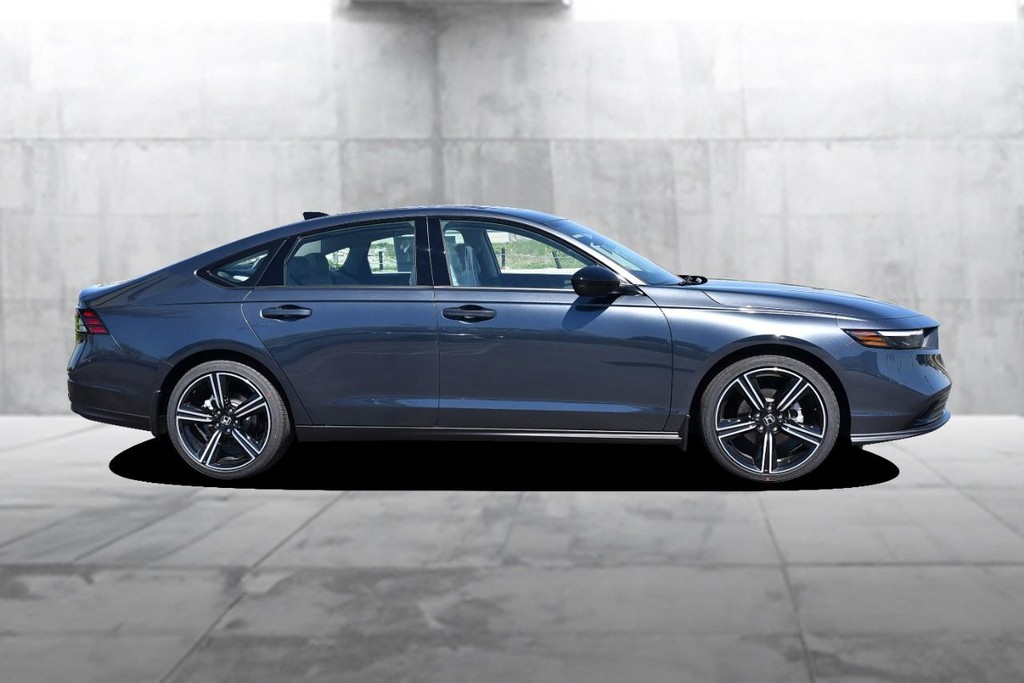 Honda Accord Sedan Vehicle Image 05