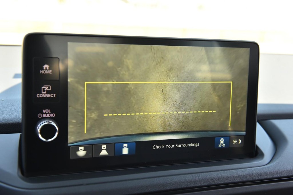 Honda Accord Sedan Vehicle Image 12