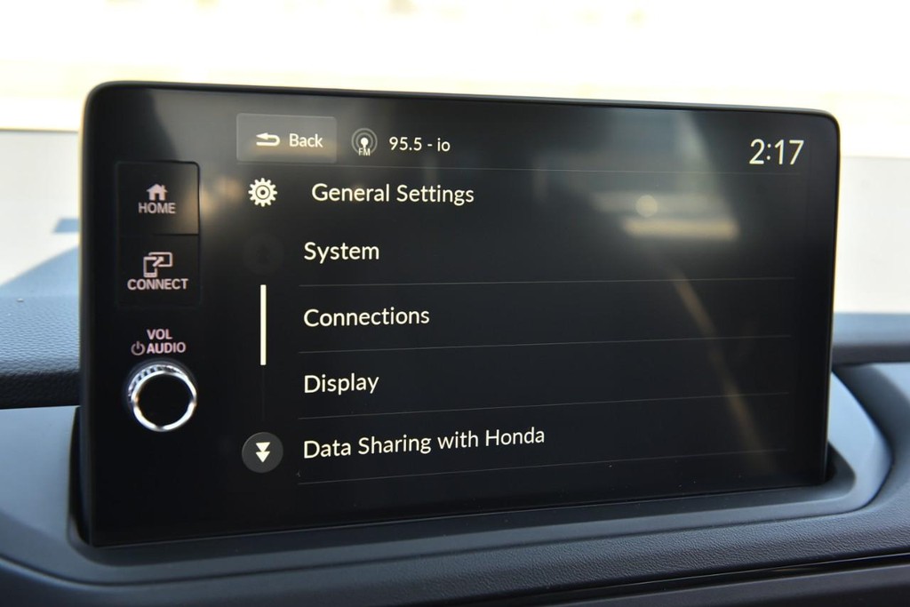 Honda Accord Sedan Vehicle Image 13
