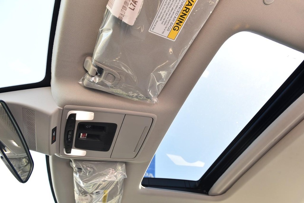 Honda Accord Sedan Vehicle Image 22