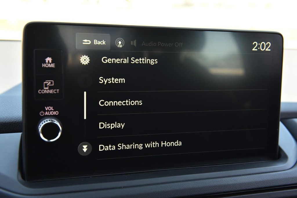 Honda Accord Sedan Vehicle Full-screen Gallery Image 13