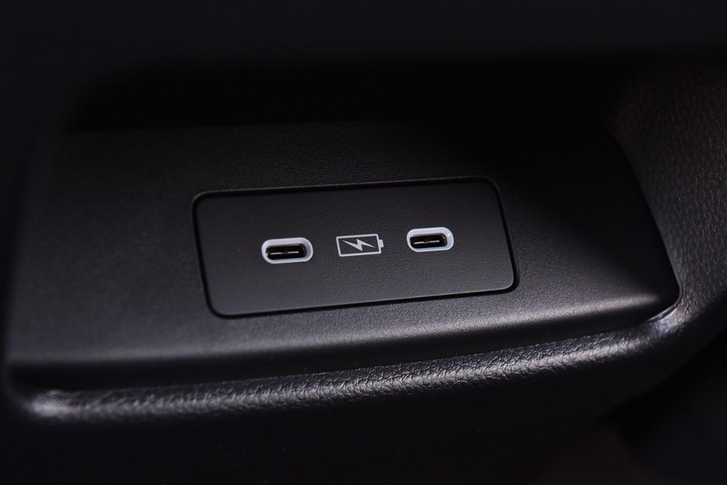 Honda CR-V Vehicle Image 25