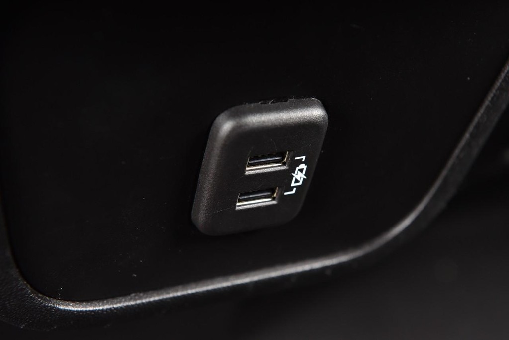 Chevrolet Equinox Vehicle Image 23