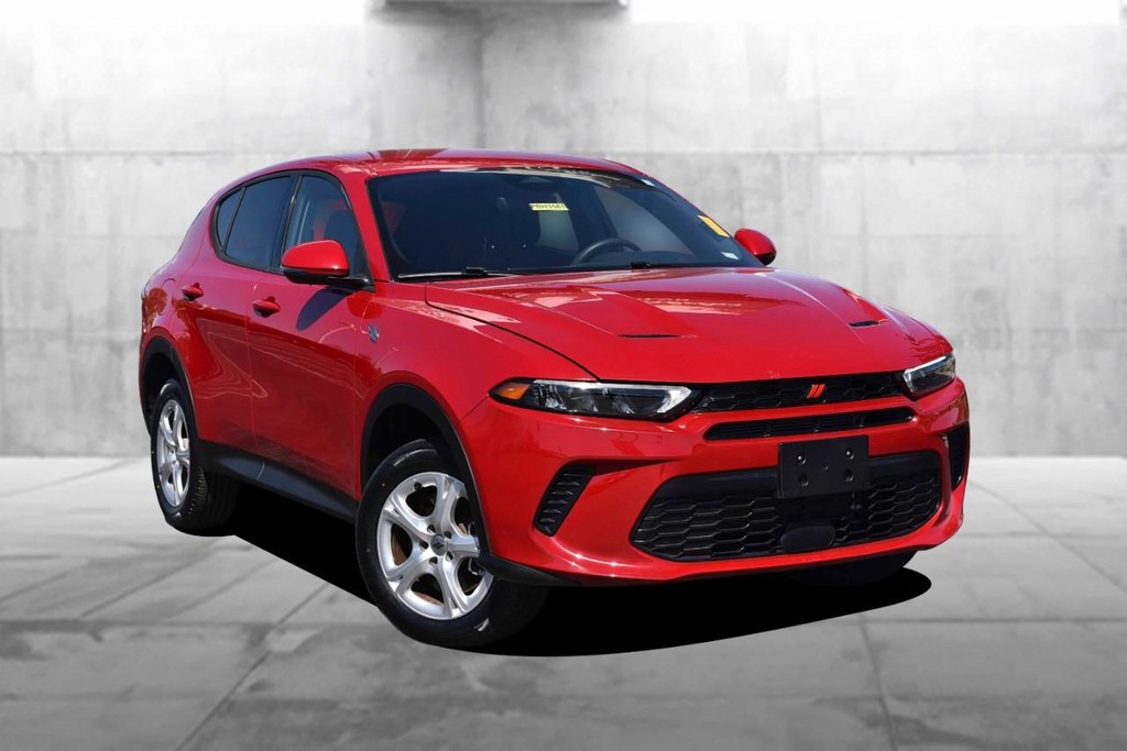 Dodge Hornet Vehicle Full-screen Gallery Image 2