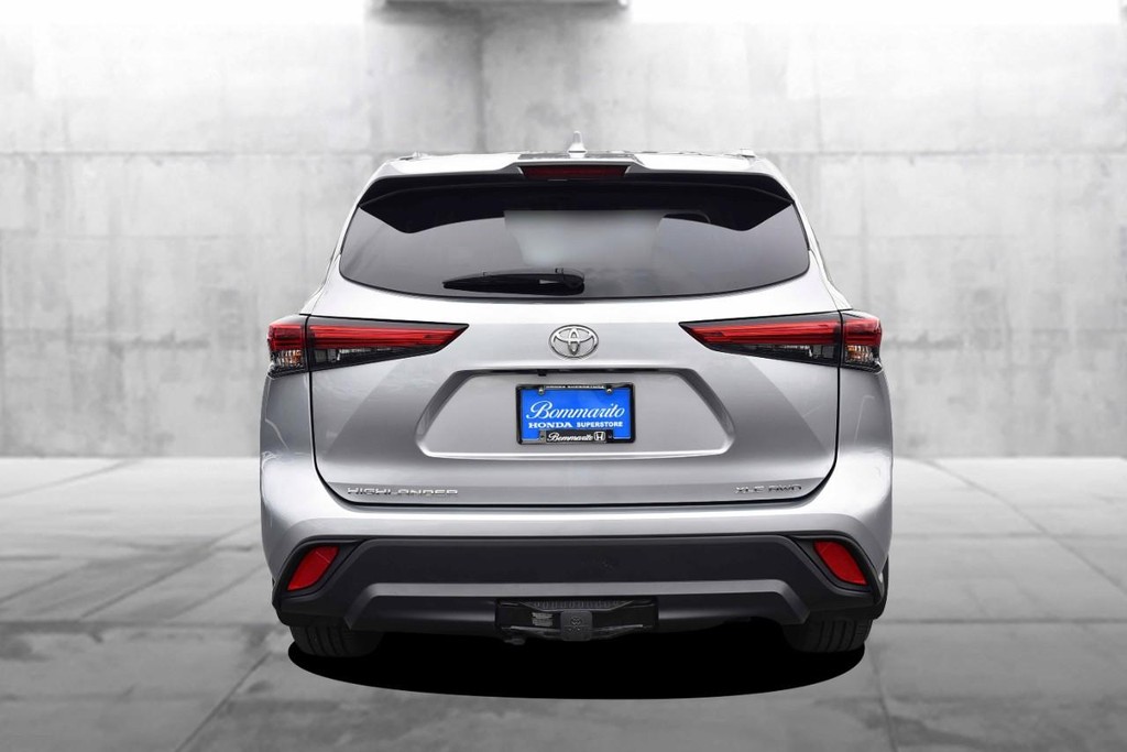 Toyota Highlander Vehicle Image 06