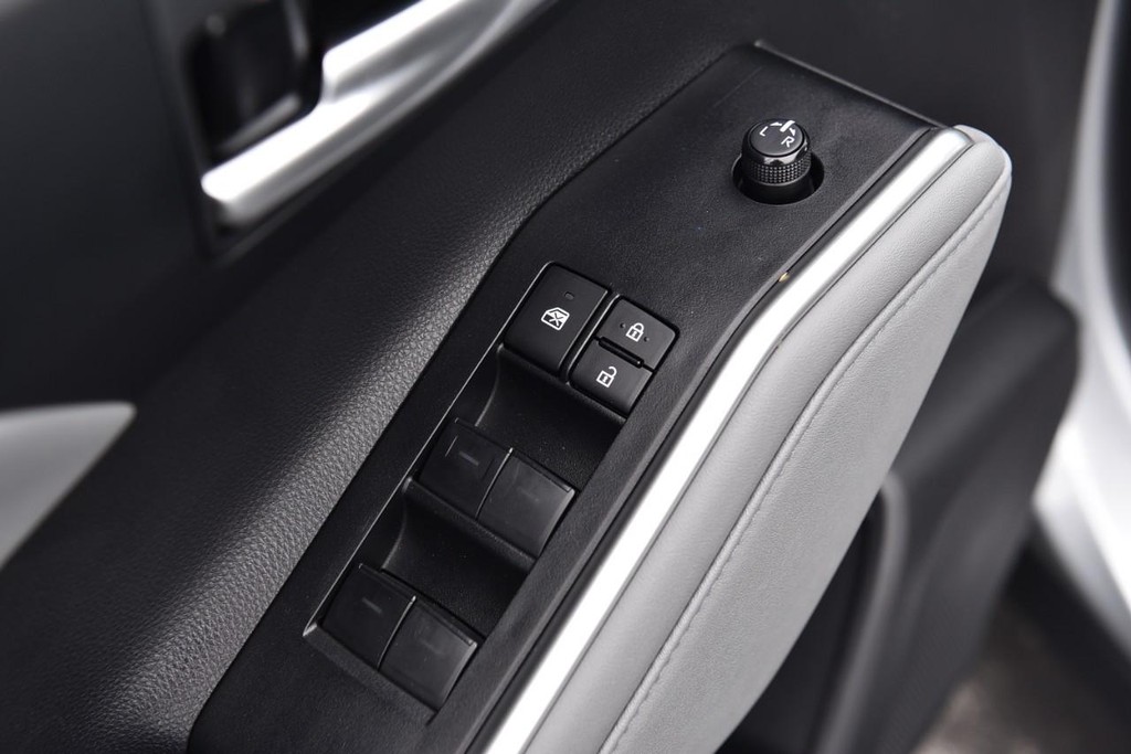 Toyota Highlander Vehicle Image 08