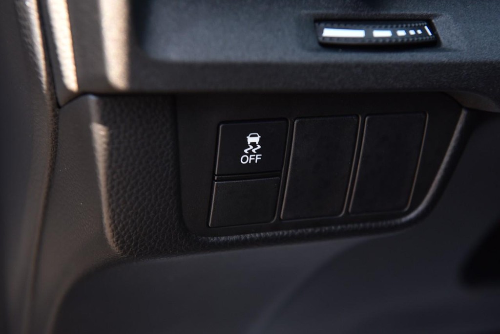 Honda CR-V Vehicle Image 09