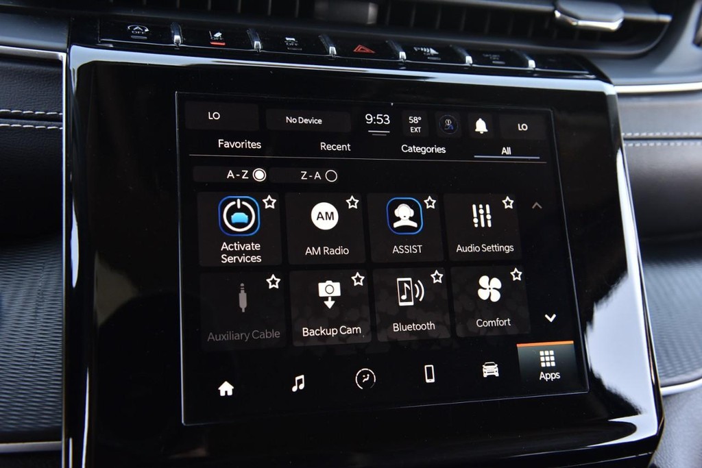 Jeep Grand Cherokee Vehicle Full-screen Gallery Image 14