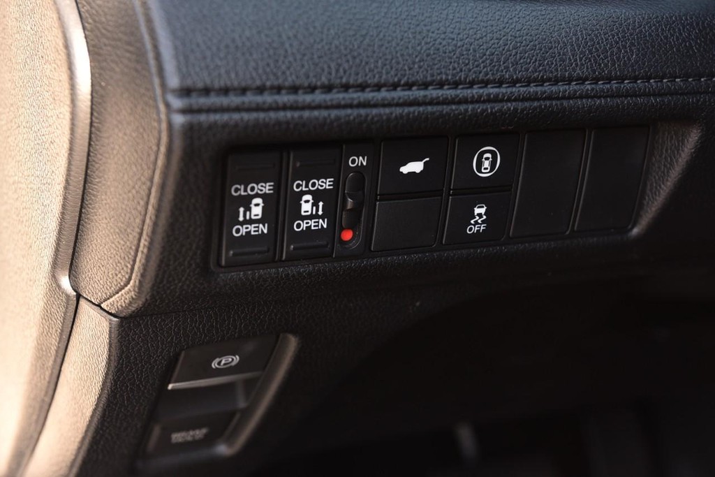 Honda Odyssey Vehicle Image 11