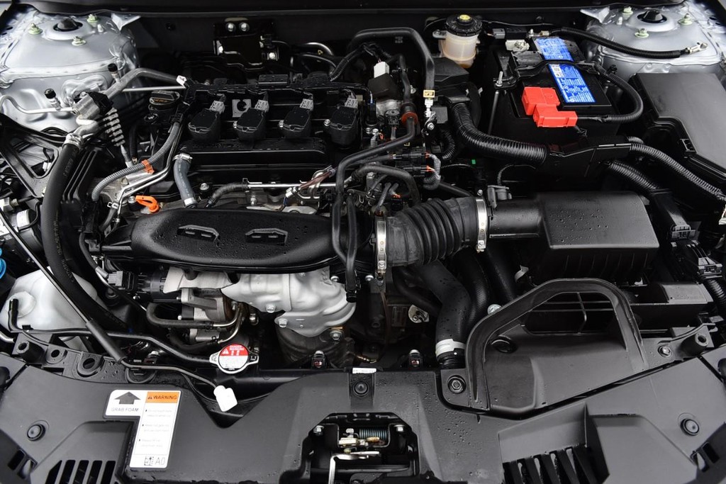Honda Accord Sedan Vehicle Image 22