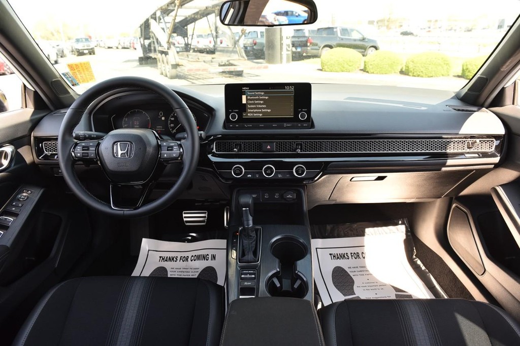 Honda Civic Sedan Vehicle Image 07