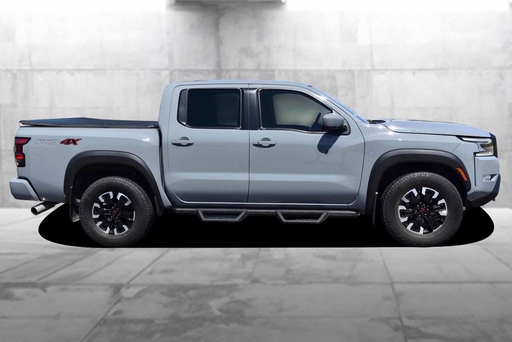 Nissan Frontier Vehicle Image 05