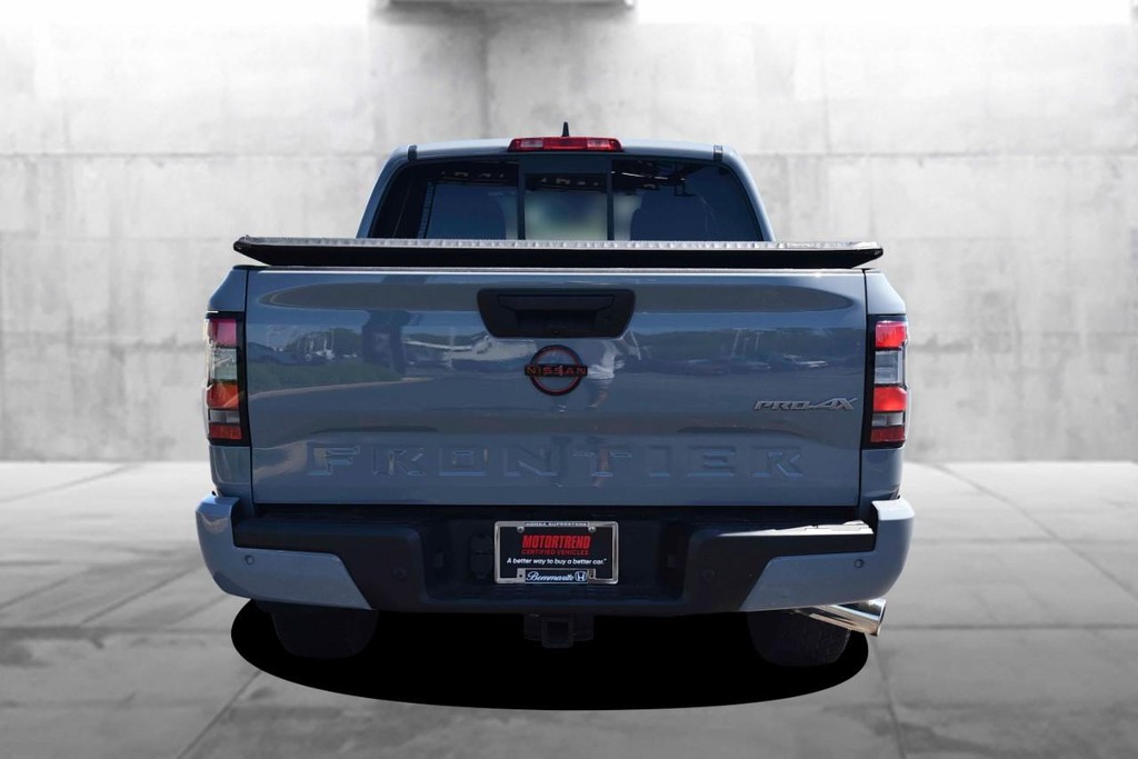 Nissan Frontier Vehicle Image 06