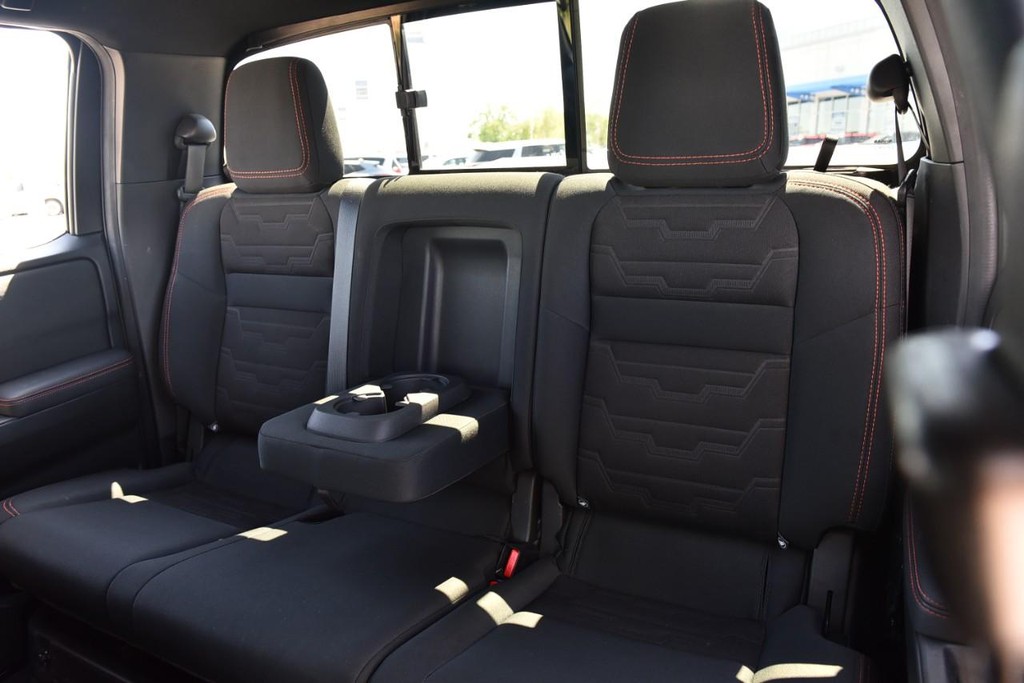 Nissan Frontier Vehicle Image 27