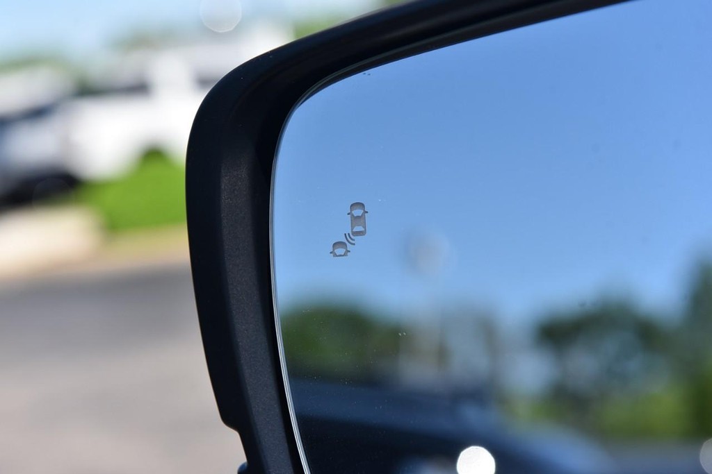 Honda Pilot Vehicle Image 10
