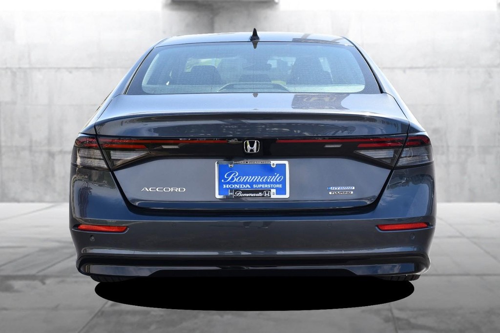Honda Accord Hybrid Vehicle Image 06