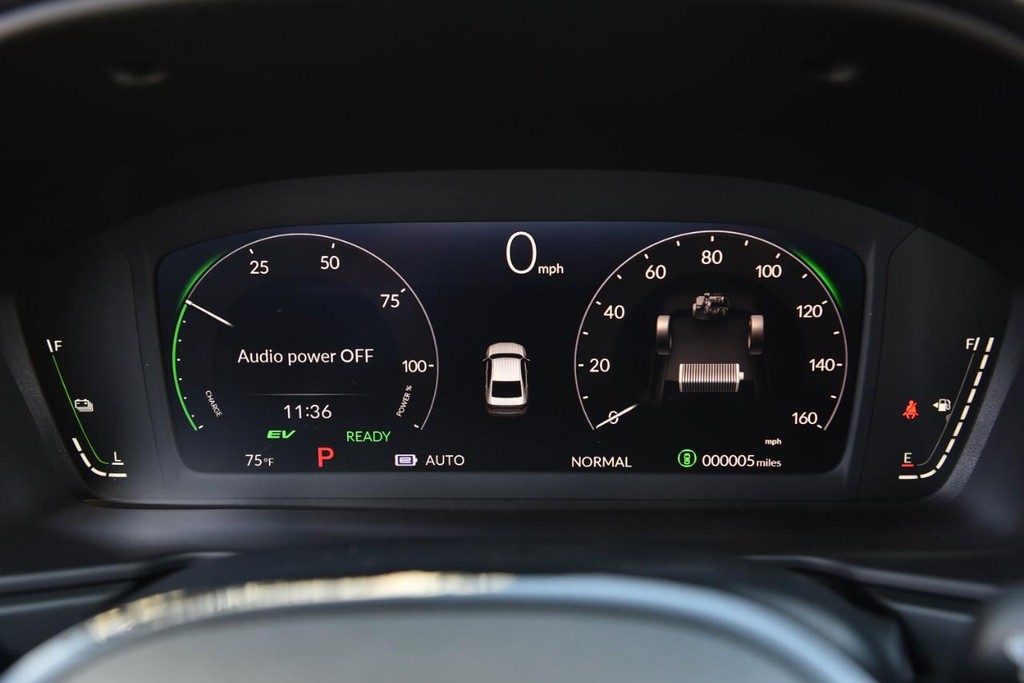 Honda Accord Hybrid Vehicle Image 11