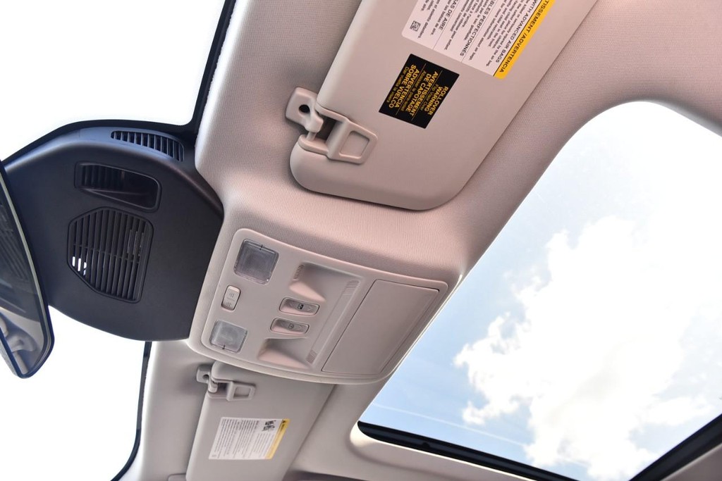 Ford Escape Vehicle Image 22