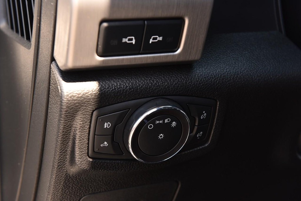 Ford F-150 Vehicle Image 13