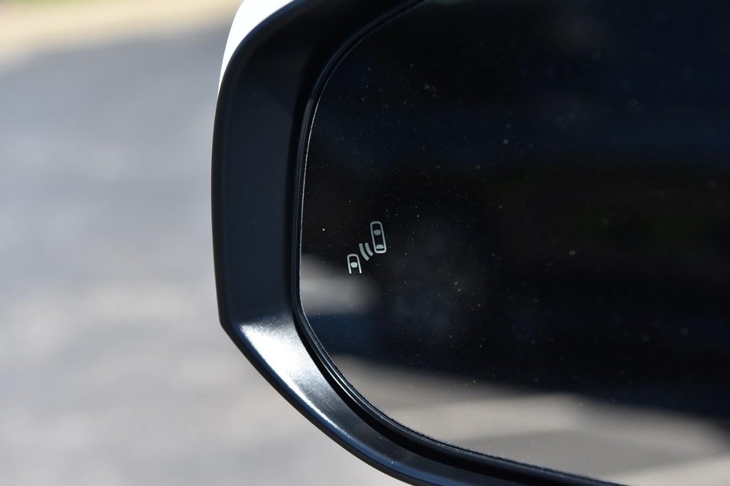 Toyota Grand Highlander Vehicle Image 09