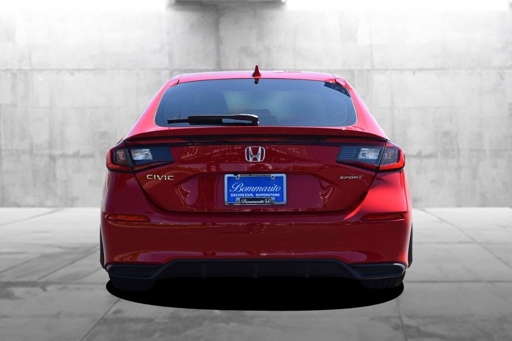 Honda Civic Hatchback Vehicle Image 06