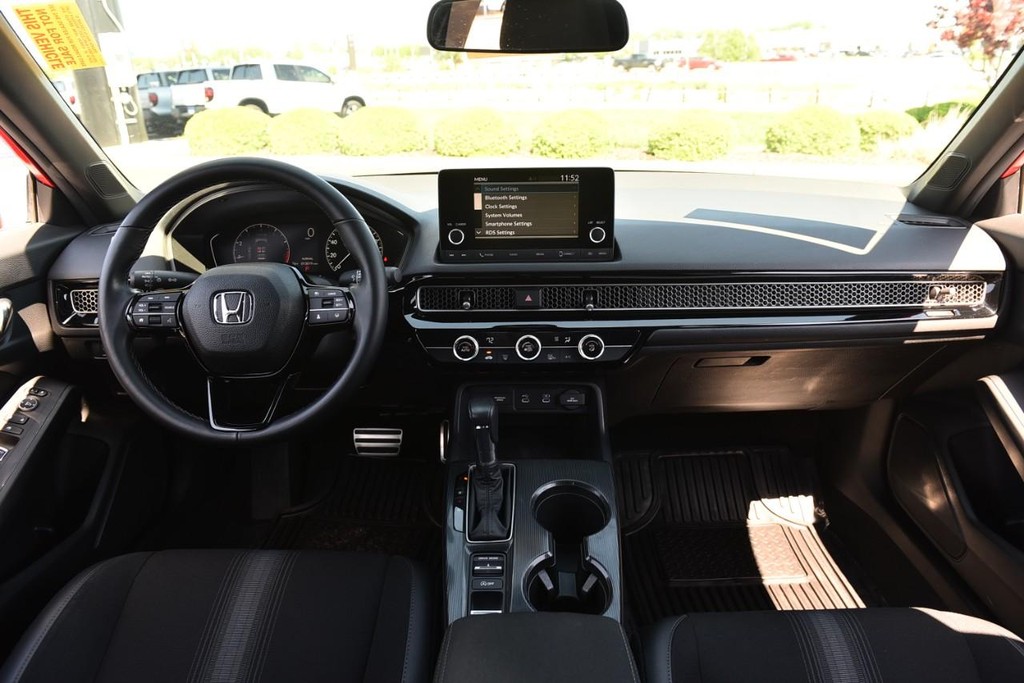 Honda Civic Hatchback Vehicle Image 07