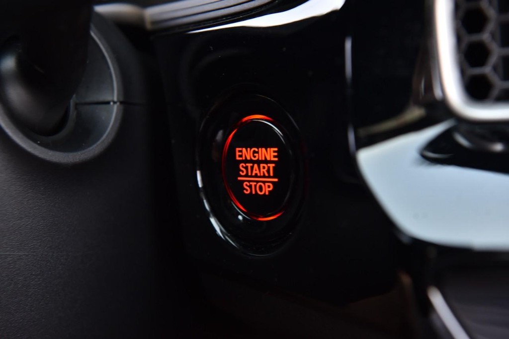 Honda Civic Hatchback Vehicle Image 18