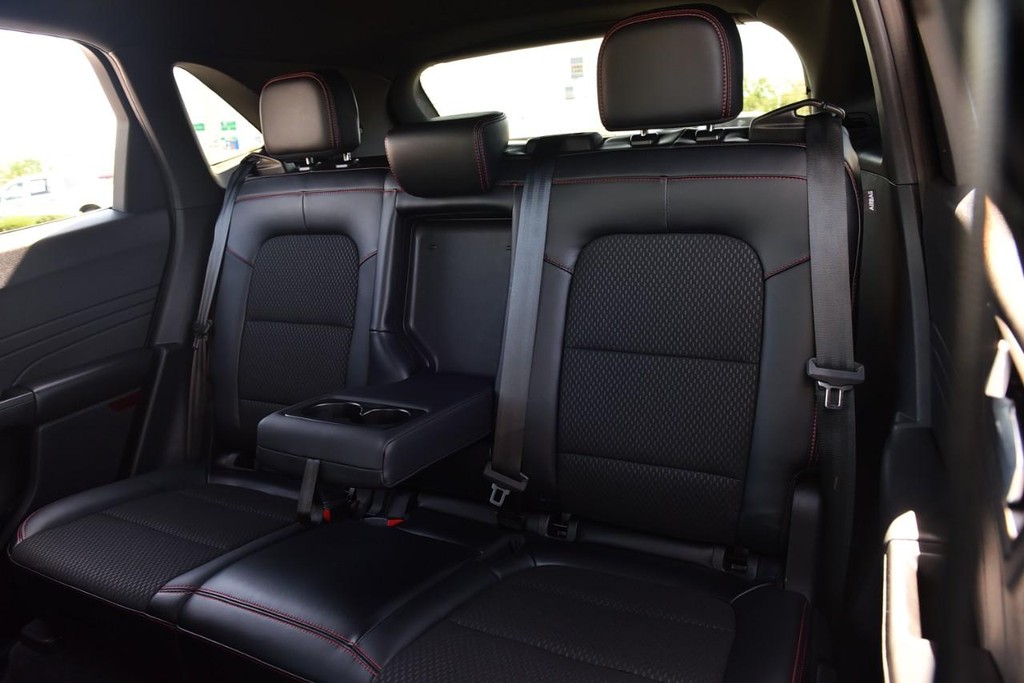 Ford Escape Vehicle Image 21