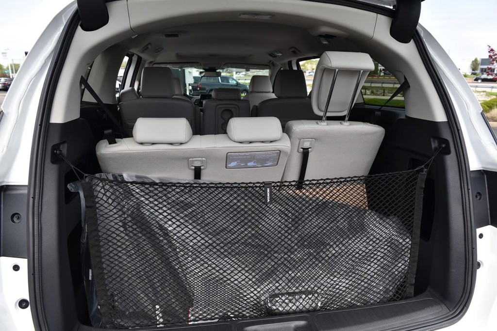 Honda Odyssey Vehicle Full-screen Gallery Image 30