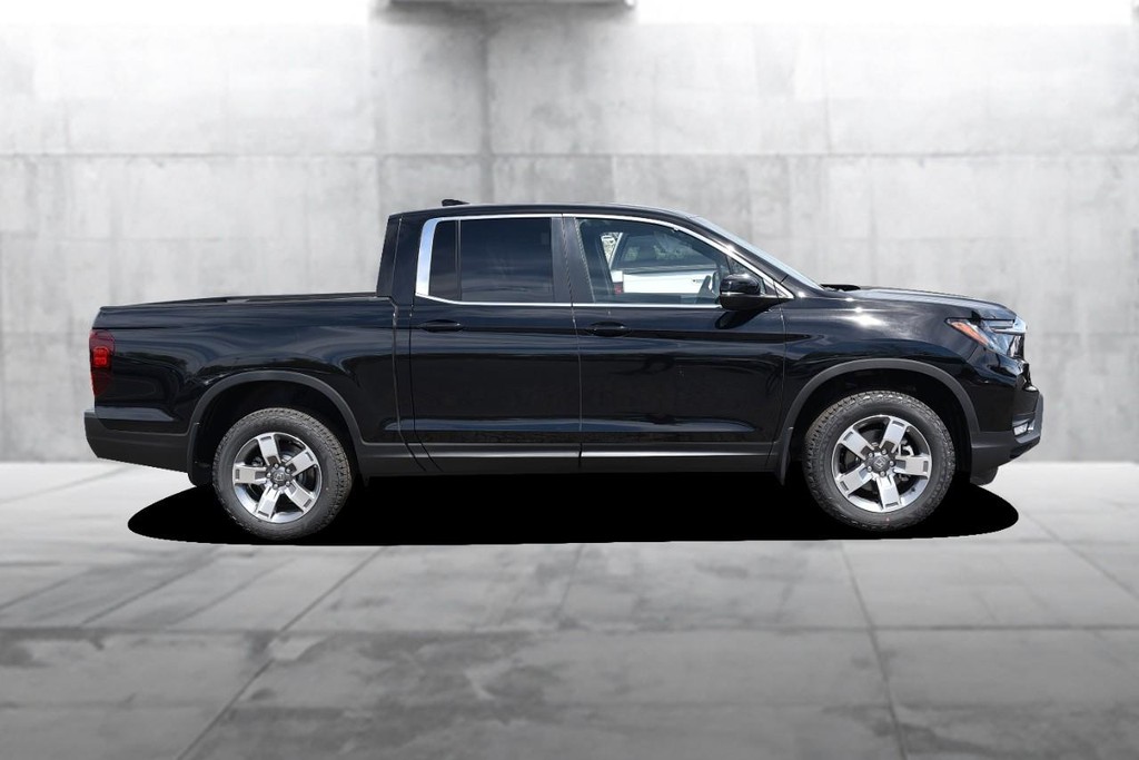 Honda Ridgeline Vehicle Full-screen Gallery Image 5