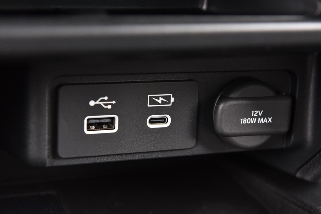 Honda Ridgeline Vehicle Full-screen Gallery Image 20