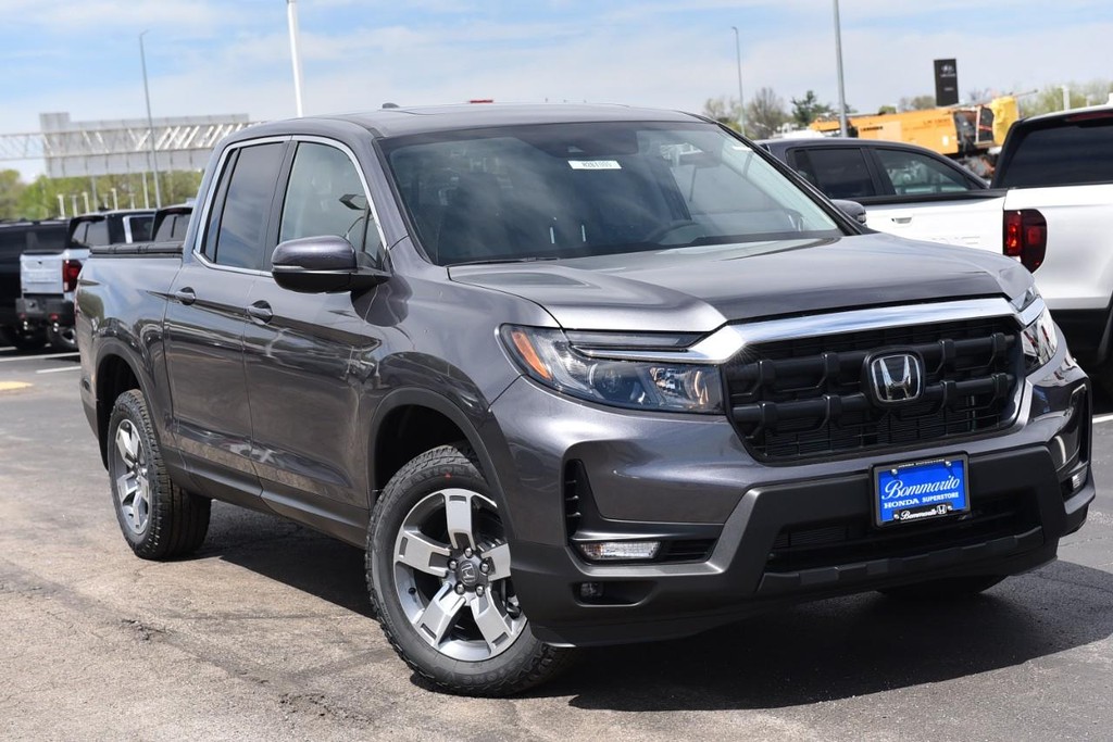 Honda Ridgeline Vehicle Image 02