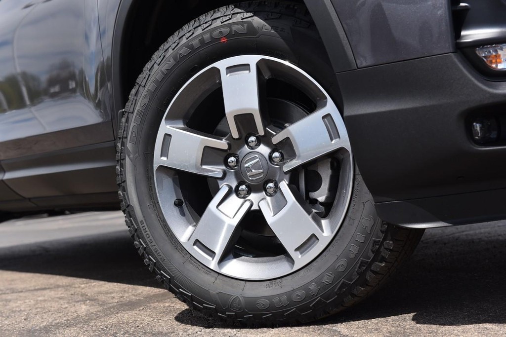 Honda Ridgeline Vehicle Image 03