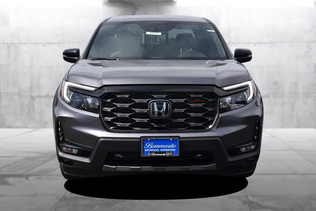 Honda Ridgeline Vehicle Full-screen Gallery Image 4