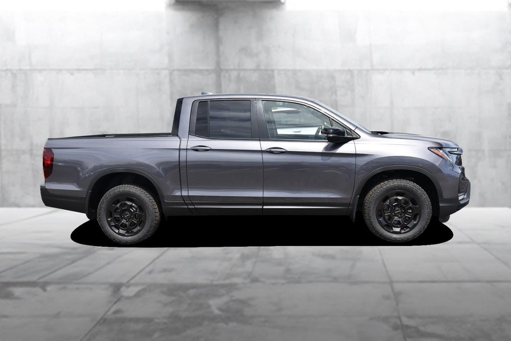 Honda Ridgeline Vehicle Full-screen Gallery Image 5