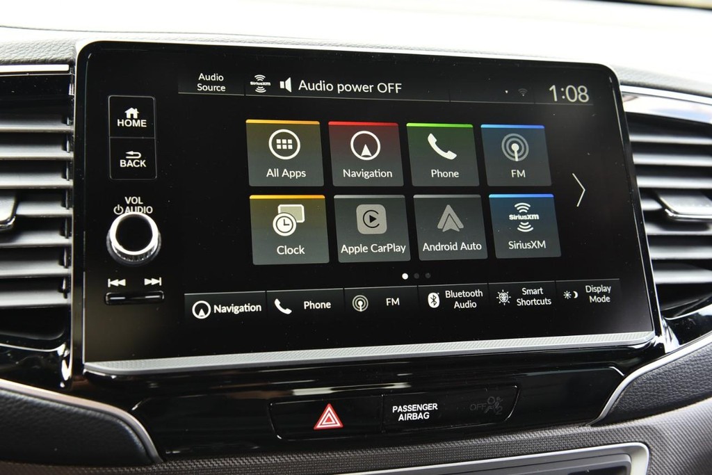Honda Ridgeline Vehicle Full-screen Gallery Image 17