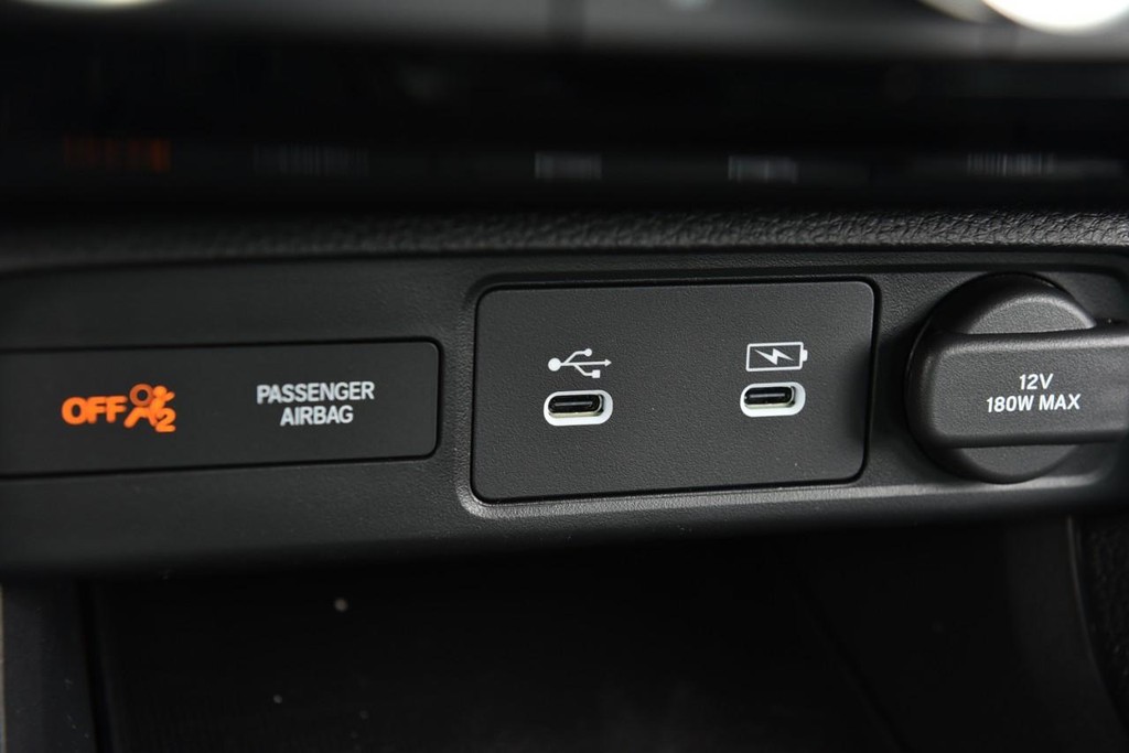 Honda Civic Sedan Vehicle Image 17