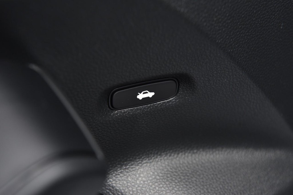 Honda Civic Sedan Vehicle Image 09