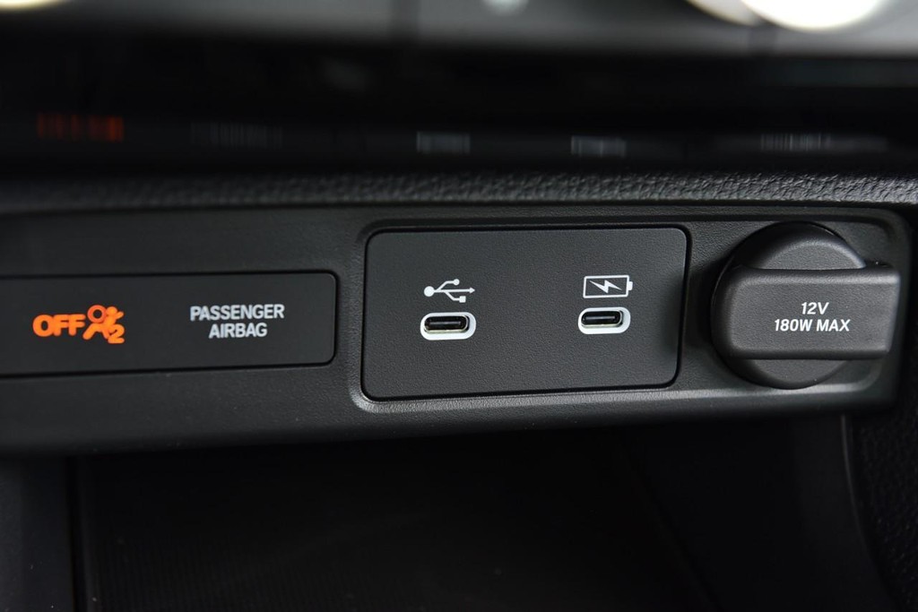 Honda Civic Sedan Vehicle Image 17