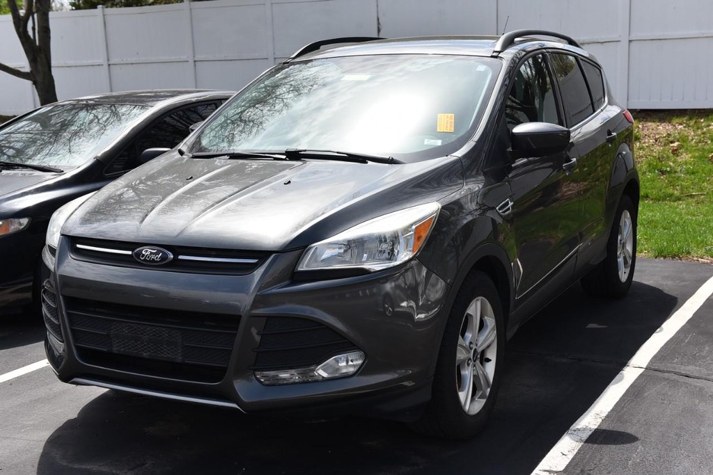 Ford Escape Vehicle Image 04