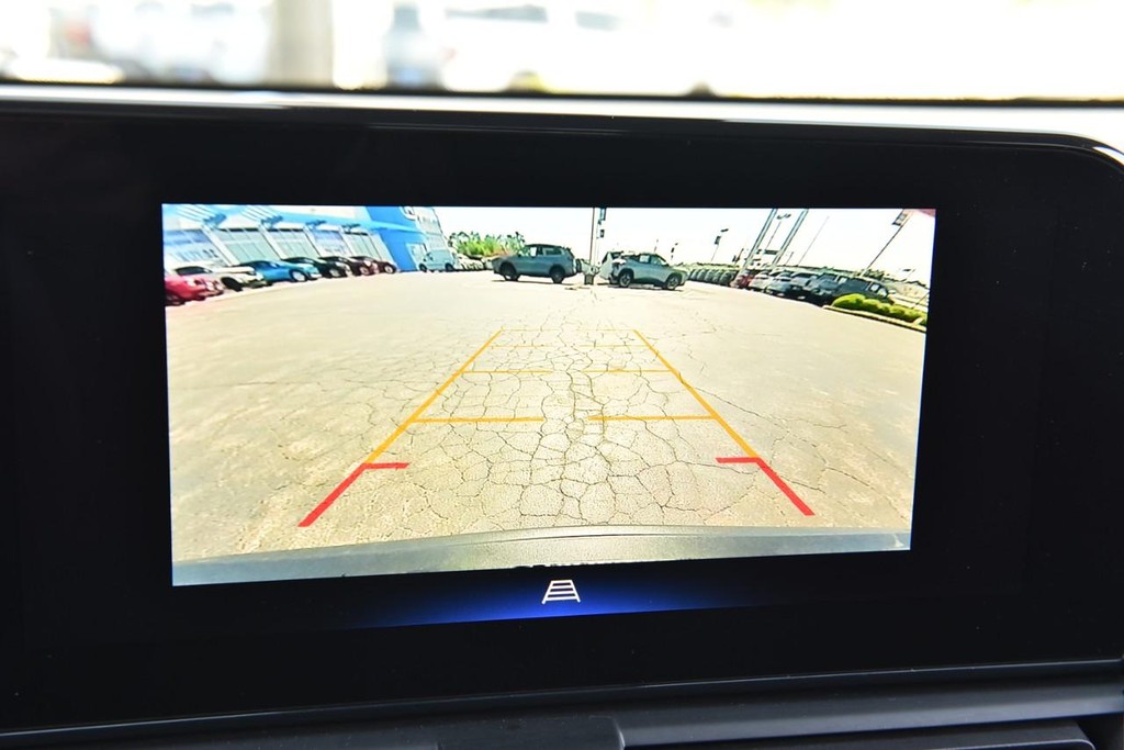 Chevrolet TrailBlazer Vehicle Full-screen Gallery Image 12