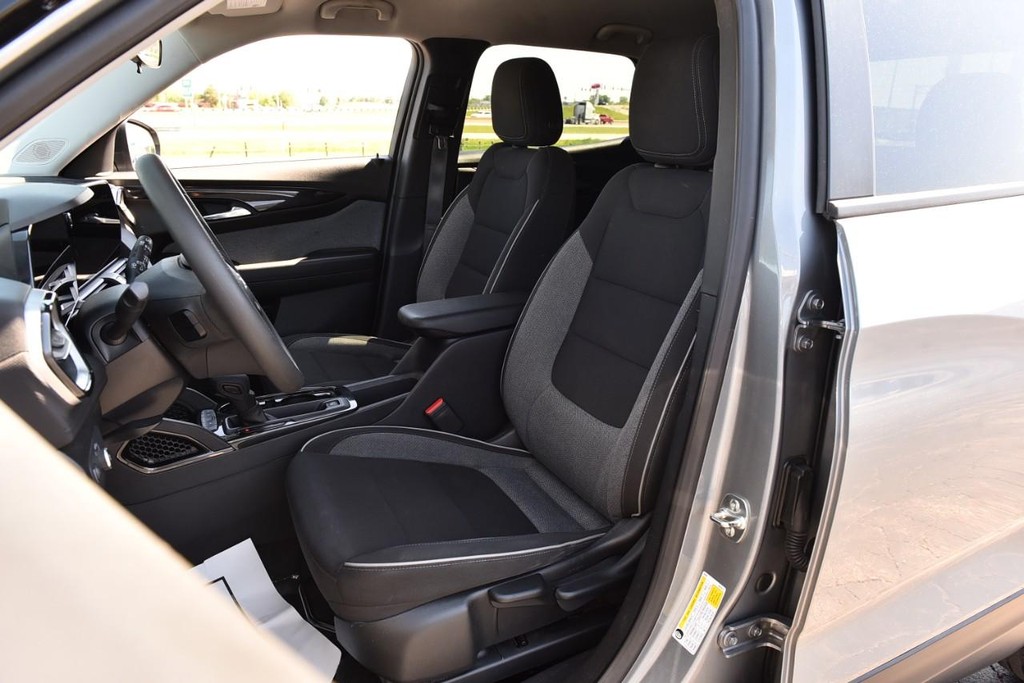 Chevrolet TrailBlazer Vehicle Full-screen Gallery Image 19